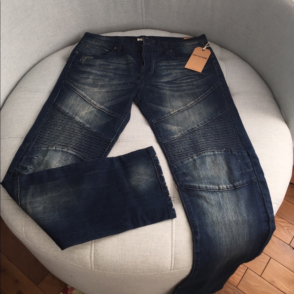 Men’s True Religion Brand biker/Moro style jeans